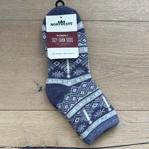 Northeast Outfitters Cozy Cabin Neo Nordic Tree Crew Sock Blue, M